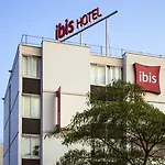 Ibis Saint-denis Stade Ouest 생드니