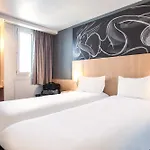 Ibis Saint-denis Stade Ouest 3*