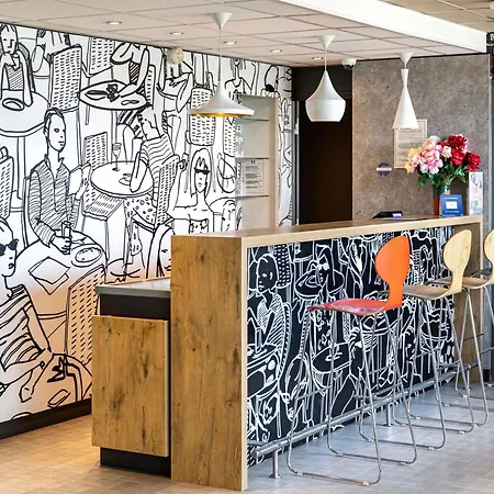 Ibis Saint-denis Stade Ouest 3* 생드니