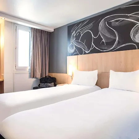 Ibis Saint-denis Stade Ouest 3*
