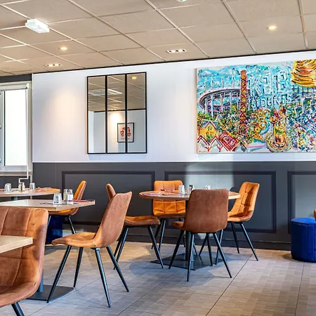 Ibis Saint-denis Stade Ouest 3*
