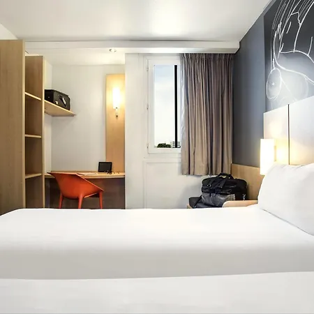Ibis Saint-denis Stade Ouest Hotel