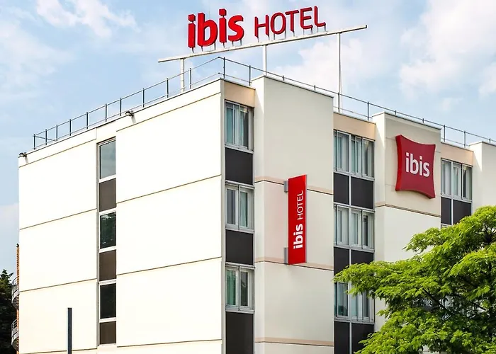 Hotel Ibis Saint-denis Stade Ouest 3*