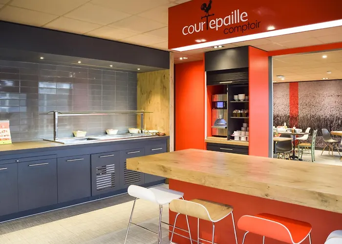 Ibis Saint-denis Stade Ouest Hotel 3*